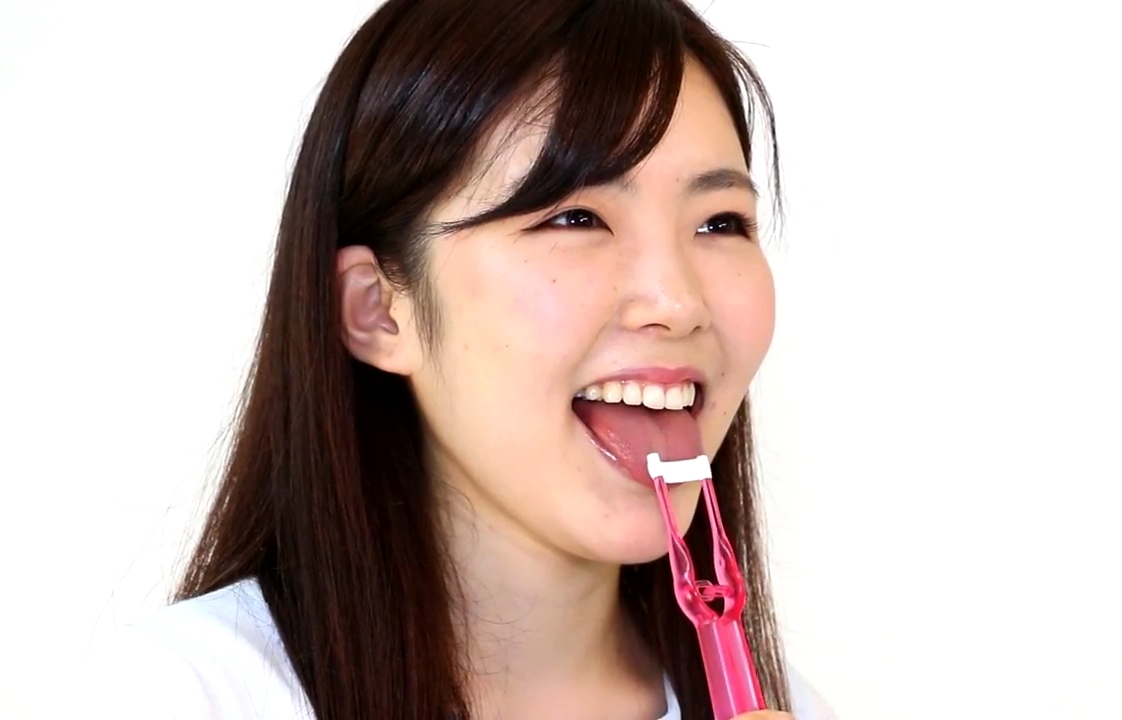 舌モデルの舌磨き (3)
